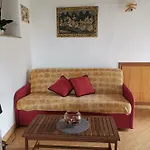 Adele Bed & Breakfast 4*